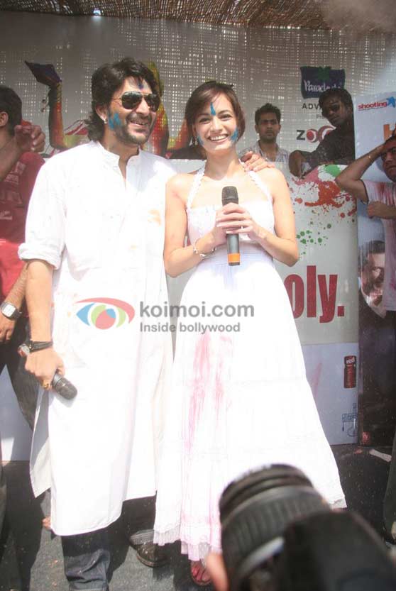 Arshad Warsi, Dia Mirza Celebrate Holi
