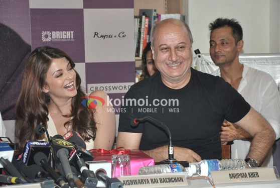 Aishwarya Rai, Anupam Kher Unveils Pritish Nandy’s Book