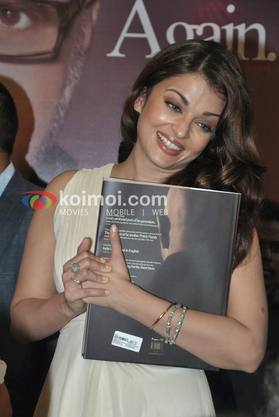Aishwarya Rai Unveils Pritish Nandy’s Book