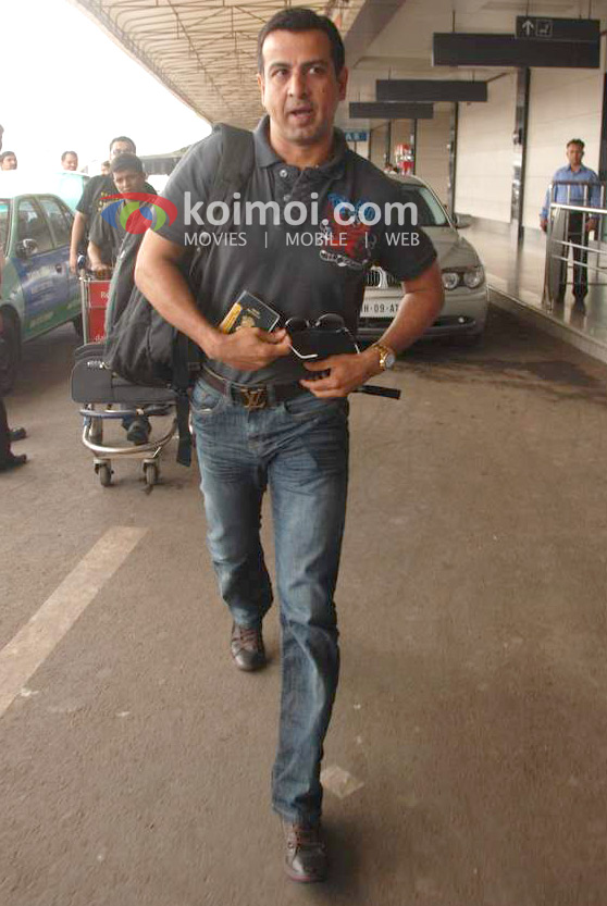 Ronit Roy Off For IIFA