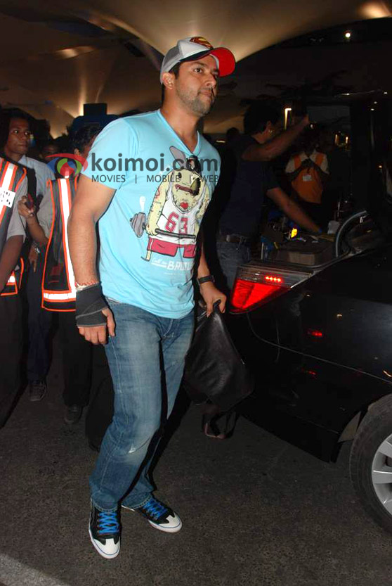 Aftab Shivdasani Back From IIFA