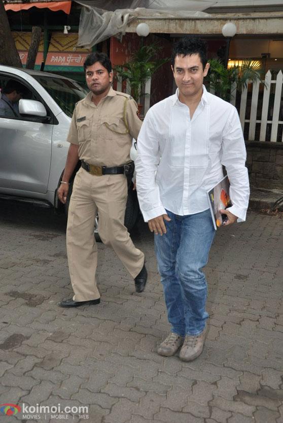Amitabh Bachchan At ‘Peepli Live' Screening