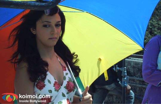 Nauheed Cyrusi