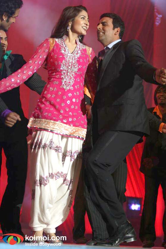 Anushka Sharma, Akshay Kumar