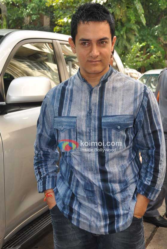 Aamir Khan At 'Double Dhamaal' Movie Mahurat