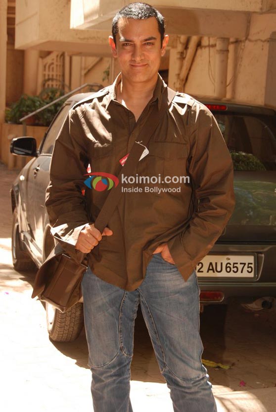 Aamir Khan Poses For The Shutterbug