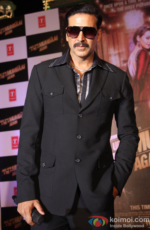 Akshay Kumar at Once Upon A Time In Mumbaai Again Trailer Launch Event