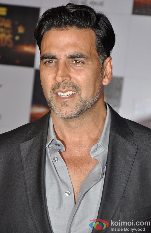 Akshay Kumar at the BIG Star Entertainment Awards 2012
