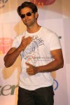 Hrithik Roshan Does The Robot Move