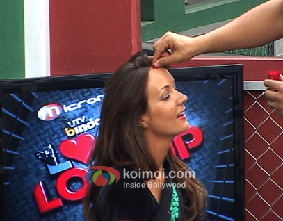 UTV Bindass - Love Lockup Aryan Vaid-Alexandra Copley Stills