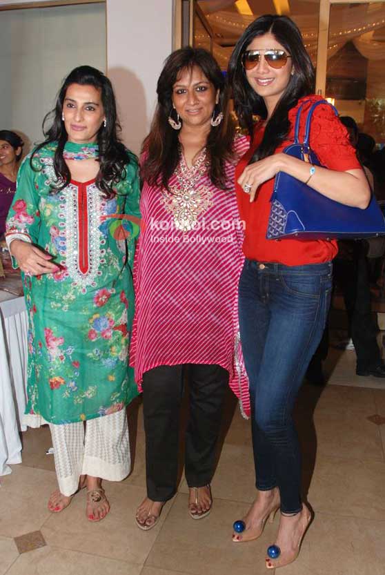 Mana Shetty, Sharmilla Khanna, Shilpa Shetty