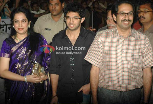 Rashmi Thackeray, Aditya Thackeray, Uddhav Thackeray