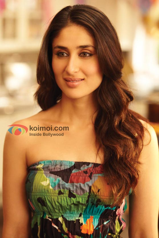 Kareena Kapoor in We Are Family Movie