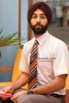 Ranbir Kapoor waits in Rocket Singh Movie