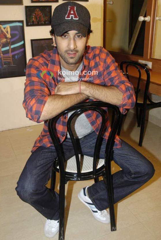 Ranbir Kapoor On The Sets Of 'Entertainment Ke Liye Kuch Bhi Karega'