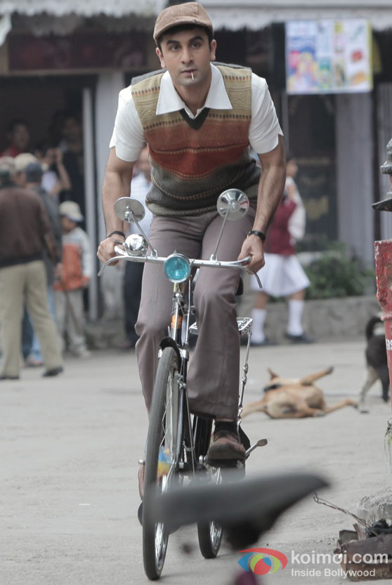 Ranbir Kapoor in cool look in Barfi Movie