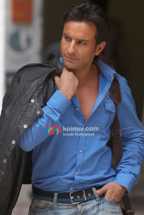 Saif Ali Khan with a jacket in Love Aaj Kal Movie