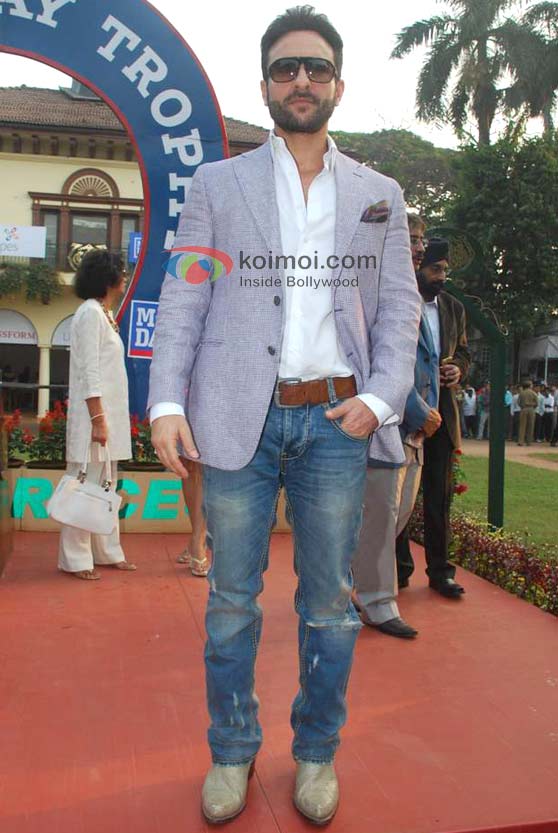 Saif Ali Khan At Mid-Day Race