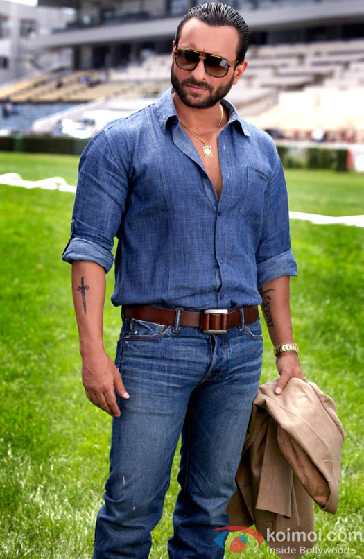 Saif Ali Khan gives a casual pose in blue