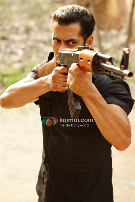 Salman Khan aims in Bodyguard Movie
