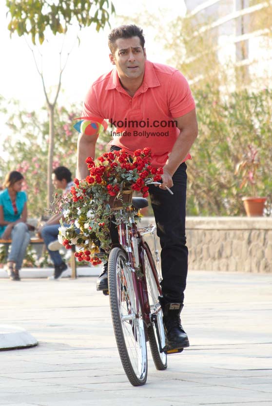 A romantic Salman Khan in Bodyguard Movie
