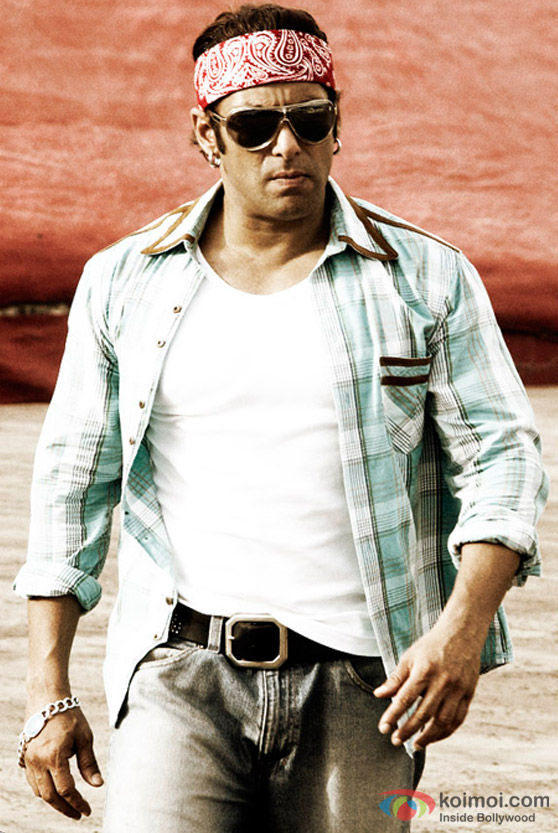 Salman Khan gets ready in Wanted Movie