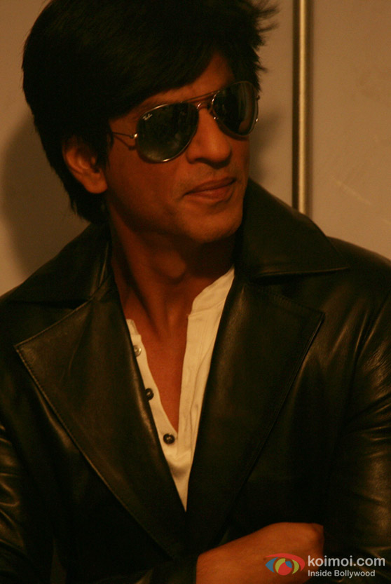 Shah Rukh Khan smiles in Always Kabhi Kabhi Movie