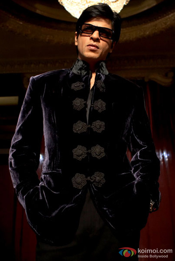 A stylish Shah Rukh Khan in Don: The Chase Begins Again Movie