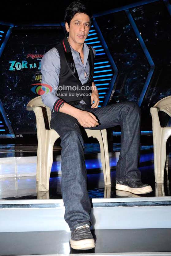 Shah Rukh Khan At 'Zor Ka Jhatka Total Wipeout' TV Show