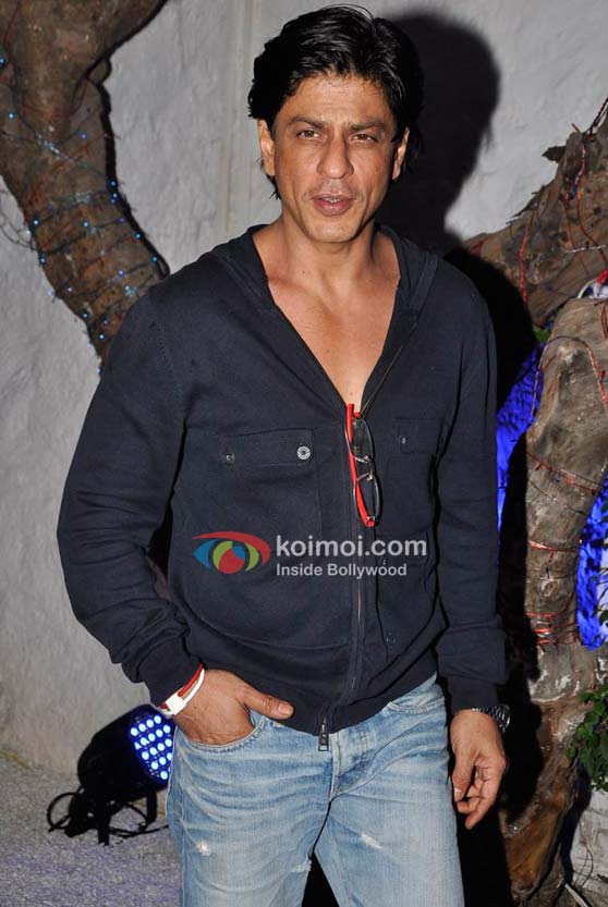 Shah Rukh Khan At Dabboo Ratnani Calendar Launch 2012 Event