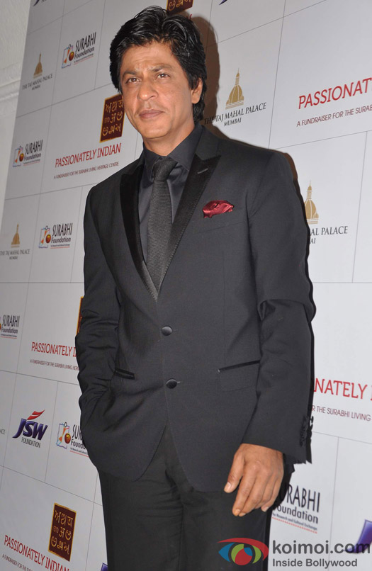 Shah Rukh Khan at Surabhi Foundation Event