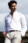 A serious Shahid Kapoor in Mausam Movie