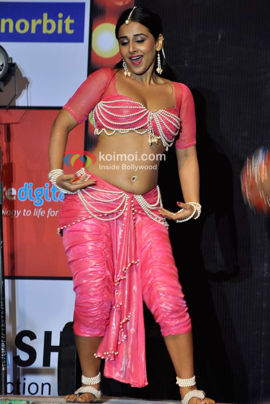 Vidya Balan Dance On Music Launch Of 'The Dirty Picture' Movie