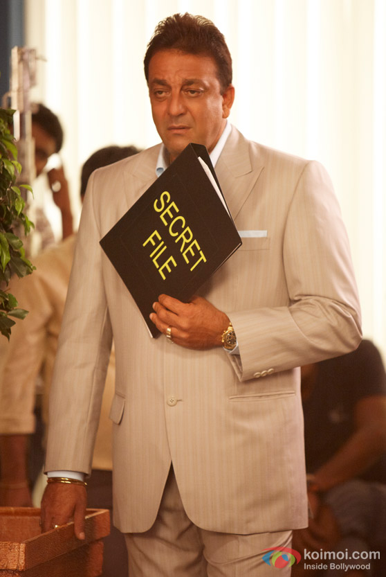 Sanjay Dutt with a secret file in Double Dhamaal Movie