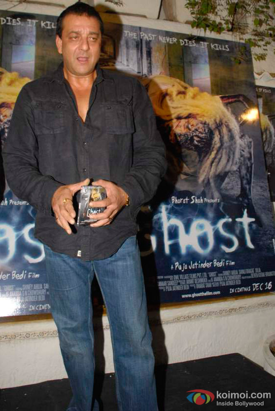 Sanjay Dutt on stage