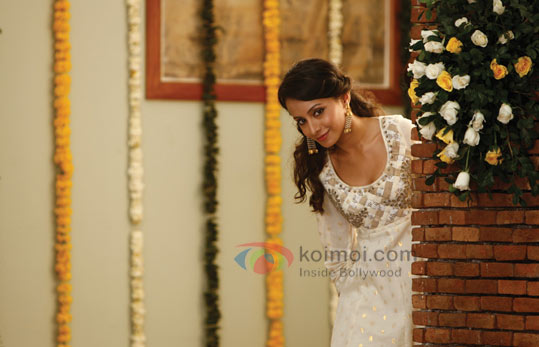Auritra Ghosh (Love Breakups Zindagi Movie Stills)