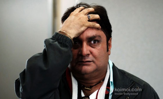 Vinay Pathak (Tere Mere Phere Movie Stills)