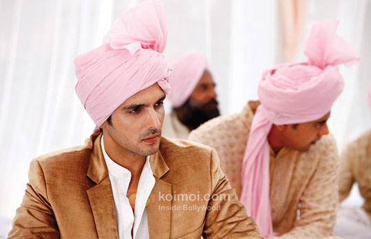 Zayed Khan (Love Breakups Zindagi Movie Stills)
