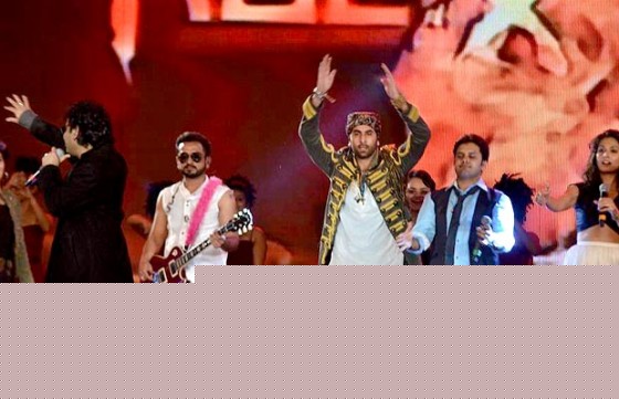 Ranbir Kapoor, A. R. Rahman's Rockstar Concert