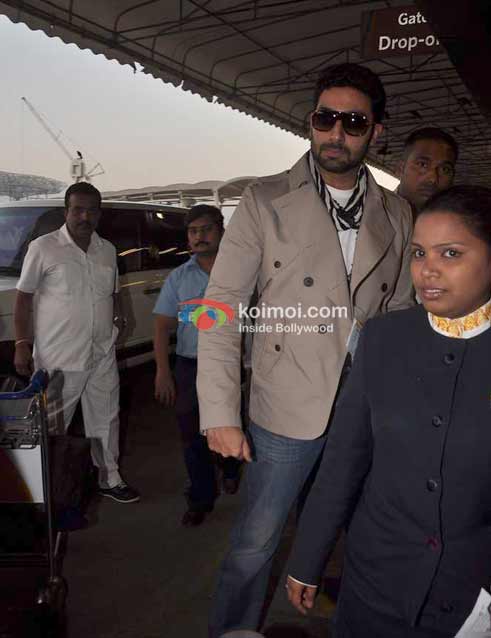 Abhishek Bachchan Snapped At Airport