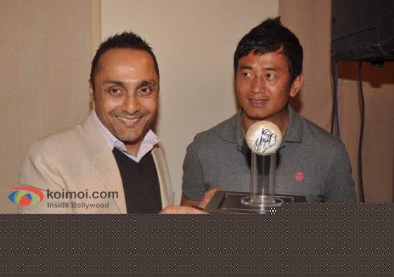 Rahul Bose, Baichung Bhutia At Sports Memorabilia Auction Gallery