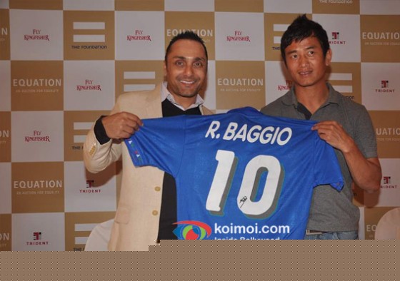 Rahul Bose, Baichung Bhutia At Sports Memorabilia Auction Gallery