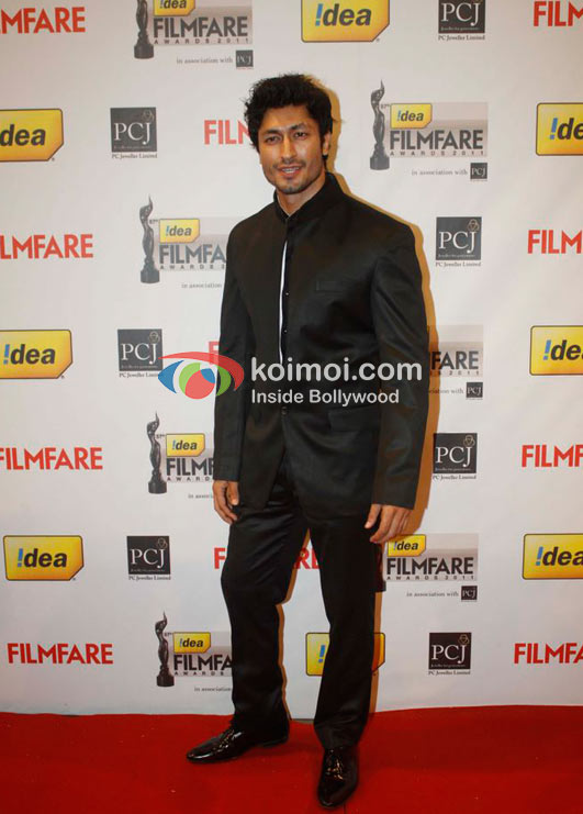 Vidyut Jamwal At The '57th Idea Fimfare Awards 2011'