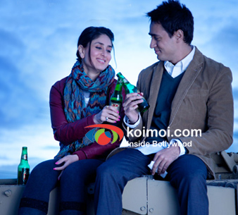 Kareena Kapoor, Imran Khan (Ek Main Aur Ekk Tu Movie Stills) Kareena Kapoor, Imran Khan (Ek Main Aur Ekk Tu Movie Stills)