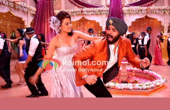 Kulraj Randhawa, Tusshar Kapoor (Chaar Din Ki Chandni Movie Stills)