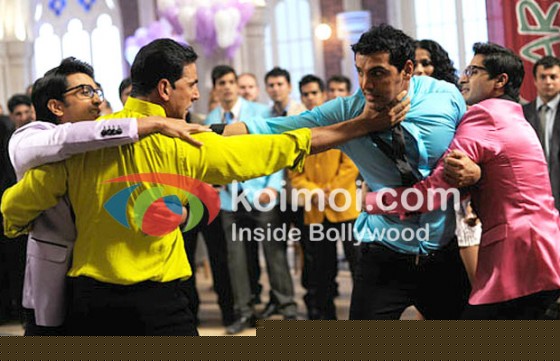 Ritesh Deshmukh, Akshay Kumar, John Abraham, Shreyas Talpade (Housefull 2 Movie Stills)