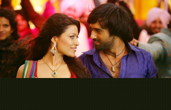 Amita Pathak, Pulkit Samrat (Bittoo Boss Movie Stills)