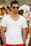 Kunal Khemu in Golmaal 3 Movie Kunal Khemu in Golmaal 3 Movie