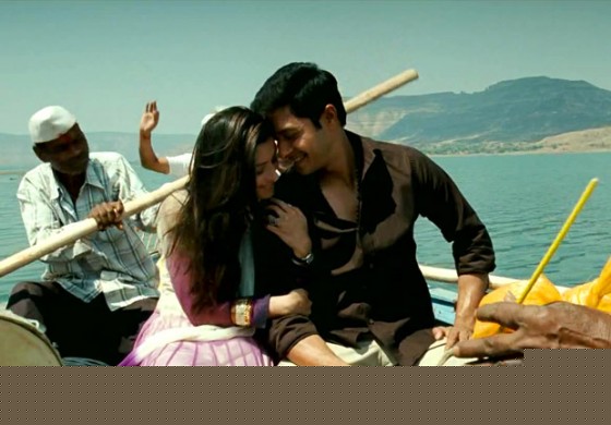 Madhurima Banerjee and Shreyas Talpade are the lovebirds in Kamaal Dhamaal Malamaal Movie Stills