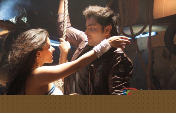 Mansi Dovhal, Maanas Srivastava (Rakhtbeej Movie Stills)